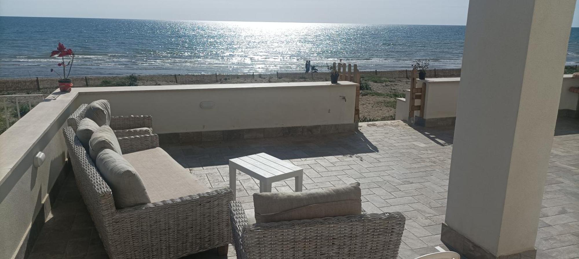 The Suite On The Beach トルヴァイアニカ エクステリア 写真